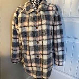 Plaid Button-Up Women's Jacket